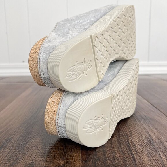 Fly London Wigg Wedge Sandal Leather Slip On Metallic US Size 7-7.5 EU 38 Silver - Picture 9 of 13